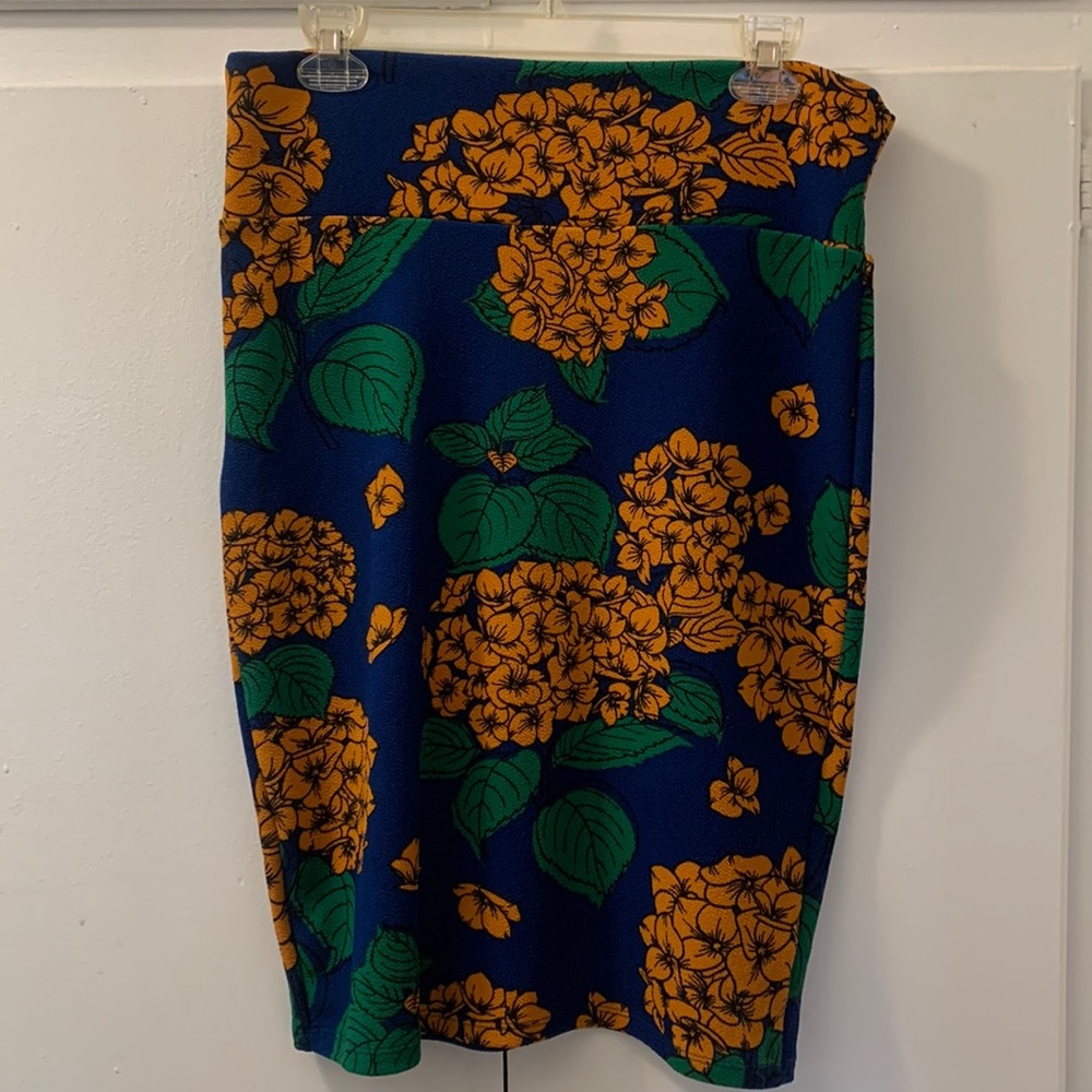 Cassie pencil skirt